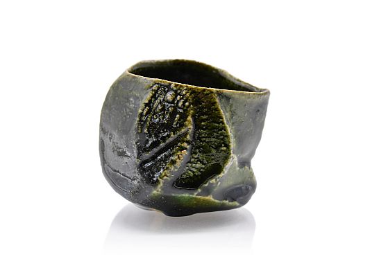 Yumiko Toda - Hand carved green oribe guinomi