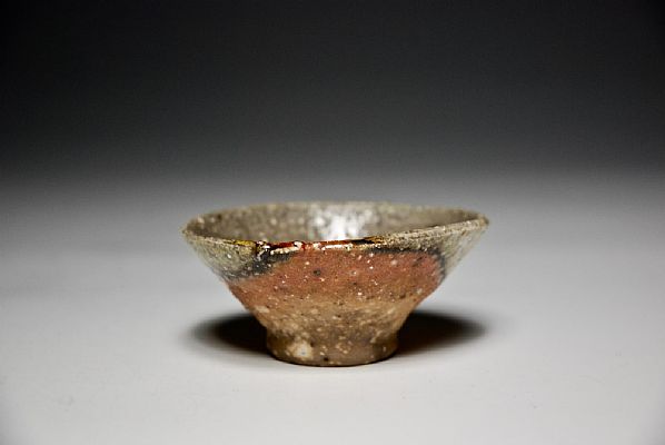 Uwe Lllmann - Sake cup, open form, stoneware, 7 days Anagama firing