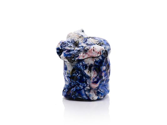  - White porcelain chaire (tea ceremony tea caddy) with blue an...