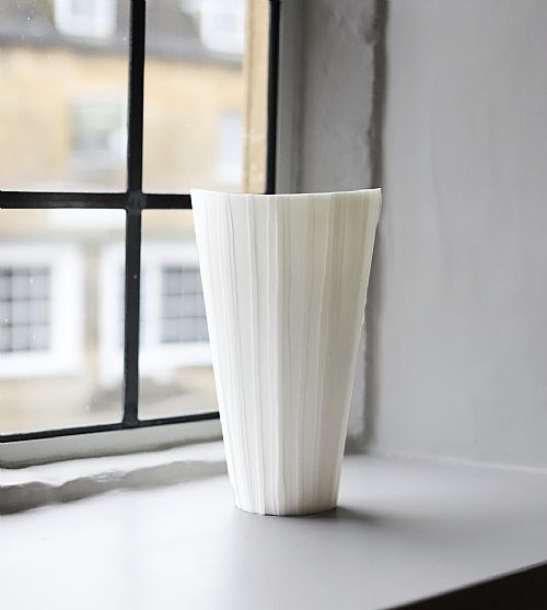 Sasha Wardell - Ripple Flower Vase