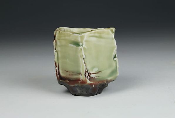 Eddie Curtis - Porcelain sake cup, kurinuki technique with celadon and copp...