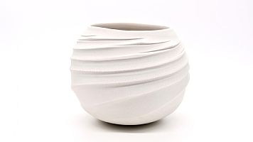 Sphere Bowl by Asato Ikeda
