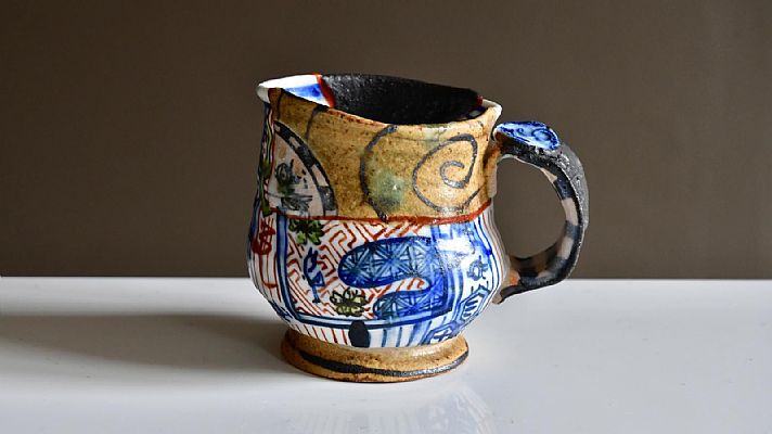 Aaron Scythe - Curvaceous mug