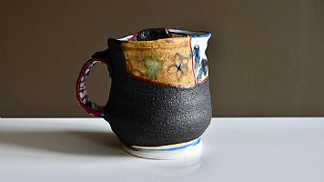 Curvaceous mug by Aaron Scythe