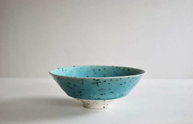 Peter Wills - Medium river grogged porcelain turquoise bowl