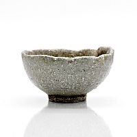 Guinomi with natural ash glazing, Anagama fired by Yuta Shibaoka