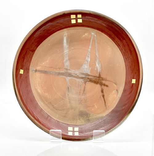 Yasuo Terada - Plate, unglazed, red overglaze and gold enamel, anagama fire...