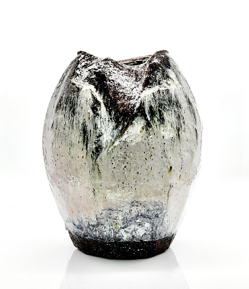 Kiyoshi Yamato - White Hagi Yohen Vase