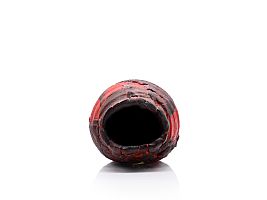Small black urushi vermilion-lacquered tsubo jar by Kodai Ujiie