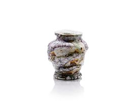 Small ofukei style tsubo jar with applied urushi lacquer by Kodai Ujiie