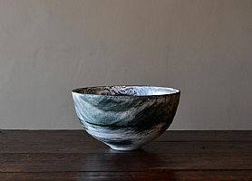 Medium Bowl by Kyra Cane