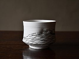 Agas Tea Bowl by Raewyn Harrison