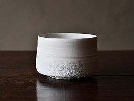 Delft Tea Bowl by Raewyn Harrison
