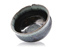 Chawan with ash and iron rich glaze by Yumiko Toda