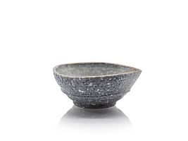 Iga Sakazuki (Sake cup for special occasions) by Hiroshi Yamada