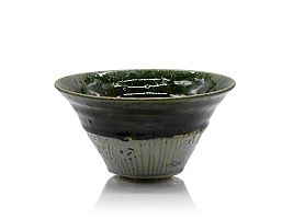 Iro-Shino Oribe bowl by Aaron Scythe