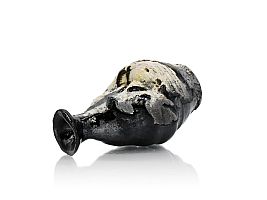 Oribeguro Tokkuri (Black Oribe Sake Bottle) by Makoto Yamaguchi