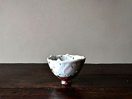 Small Cup Form by Deiniol Williams