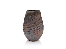 Spiral Vase by Kazuya Ishida