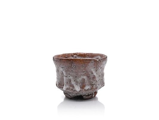 Kiyoshi Yamato - Biwa-iro Hagi Guinomi - Loquat colour sake cup