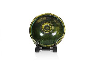 Oribe Round Platter by Shigemasa Higashida
