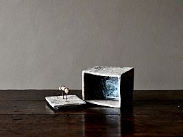 Small Ceramic Box by Simone Krug-Springsguth