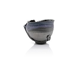 Shuhai (sake cup) by Mami Kato