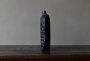 Black Bottle by Malcolm Martin & Gaynor Dowling