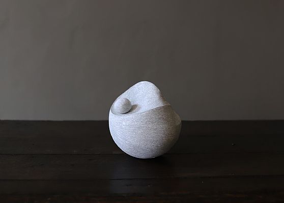 Mitch Pilkington - Grey Pebble Sculpture